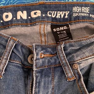 Skinny High Rise Jeans